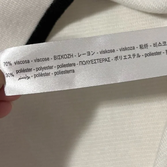 Zara White Black Knit Pearl Button Up Cardigan Size Medium Old Money Classic - Picture 6 of 6